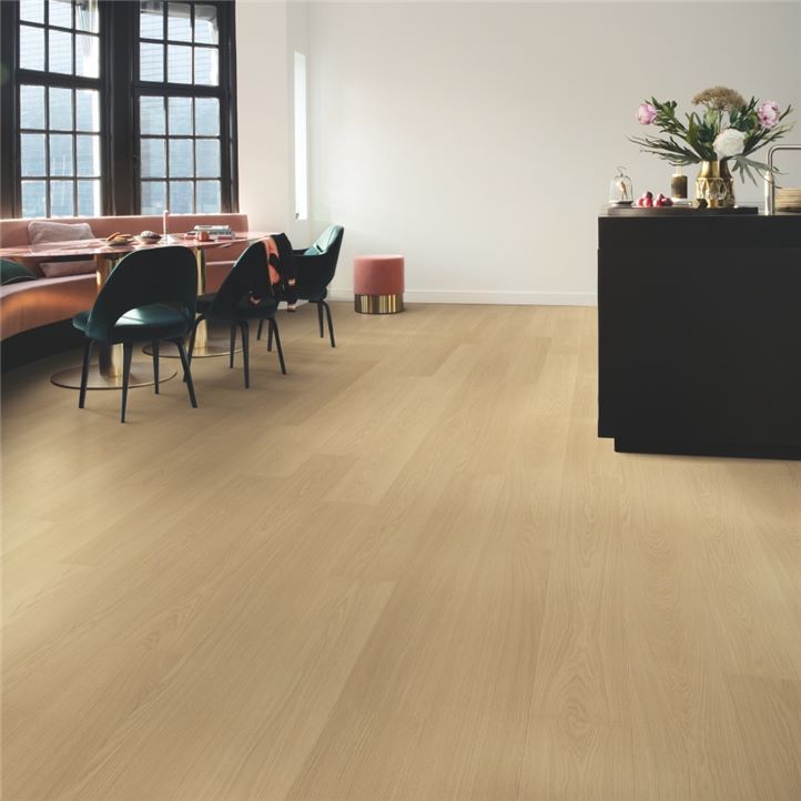 Roble beige barnizado amb